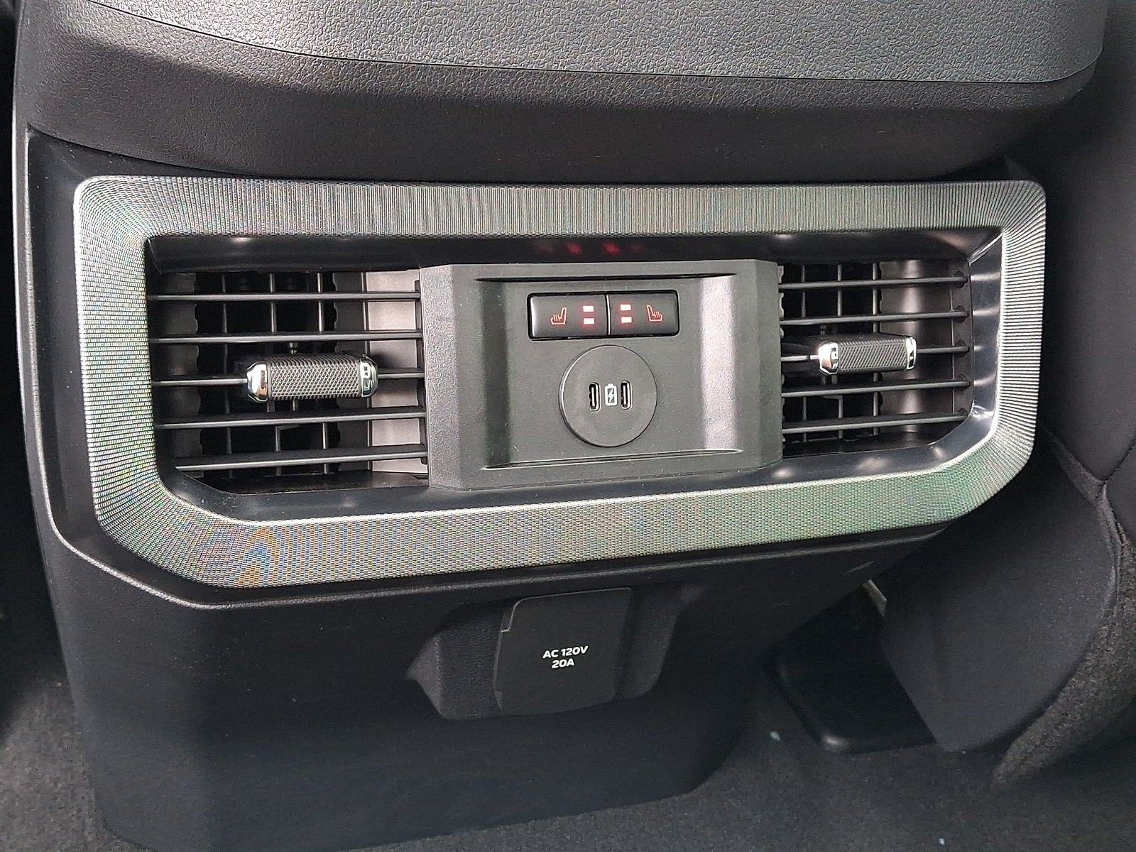 2025 Ford F-250 Platinum