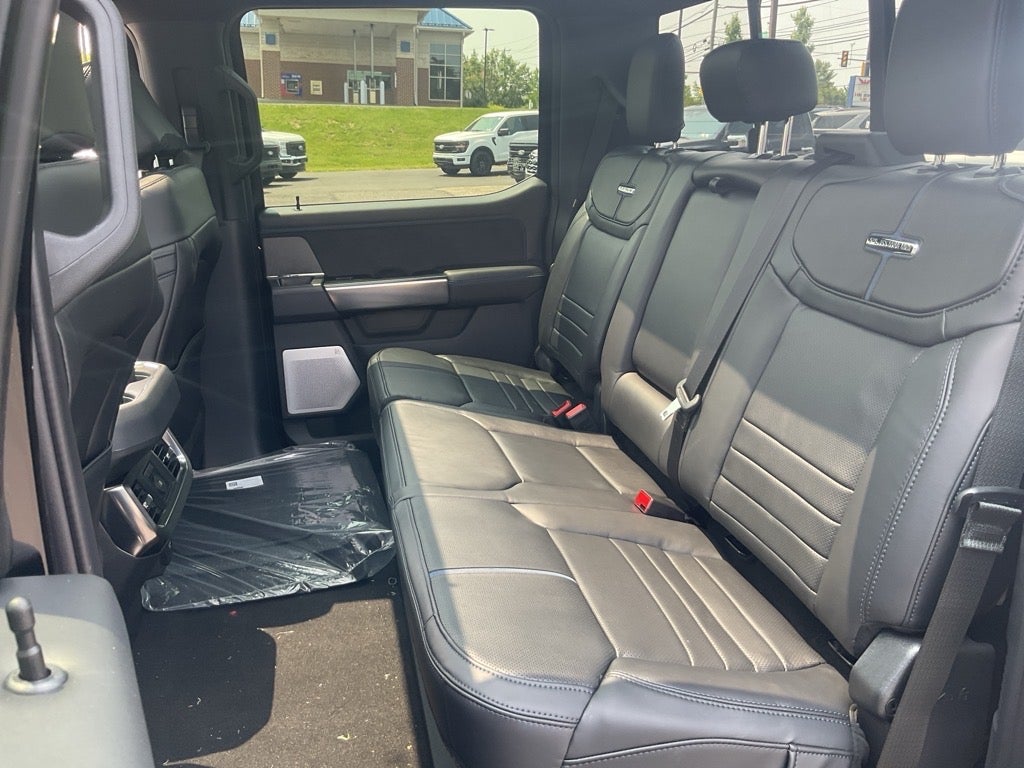 2025 Ford F-350SD Platinum