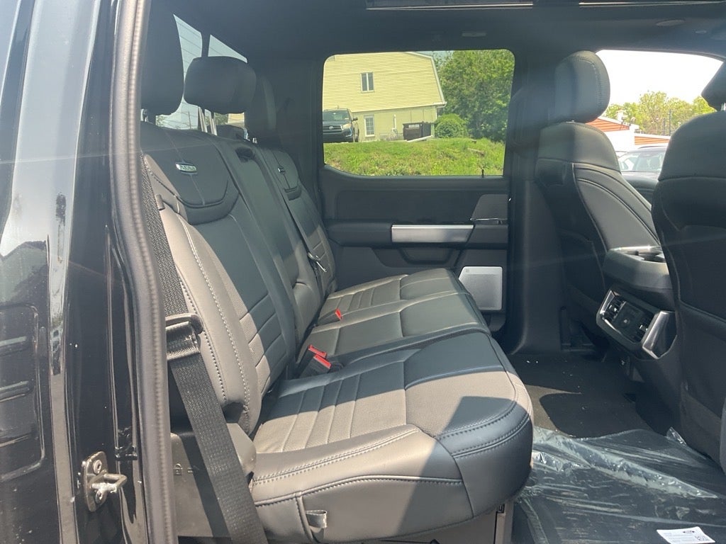 2025 Ford F-350SD Platinum