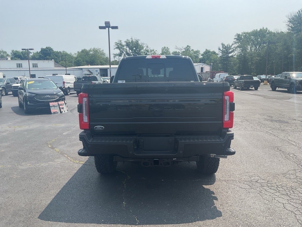 2025 Ford F-350SD Platinum