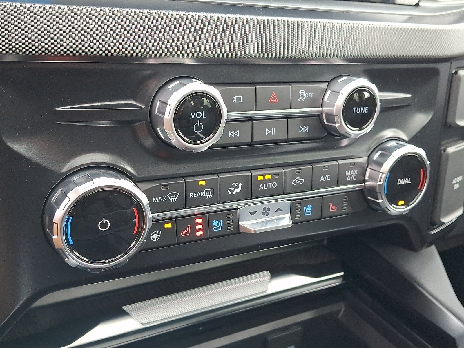 2025 Ford F-350 Platinum