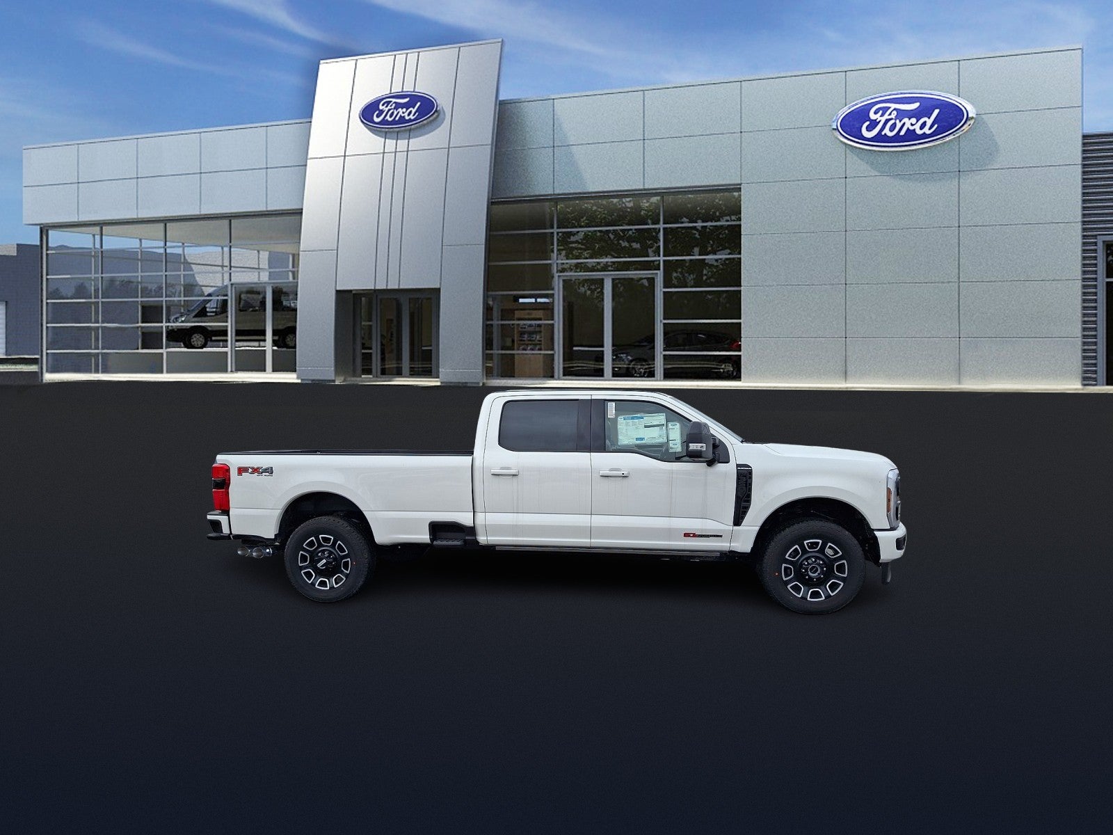 2025 Ford F-350 Platinum