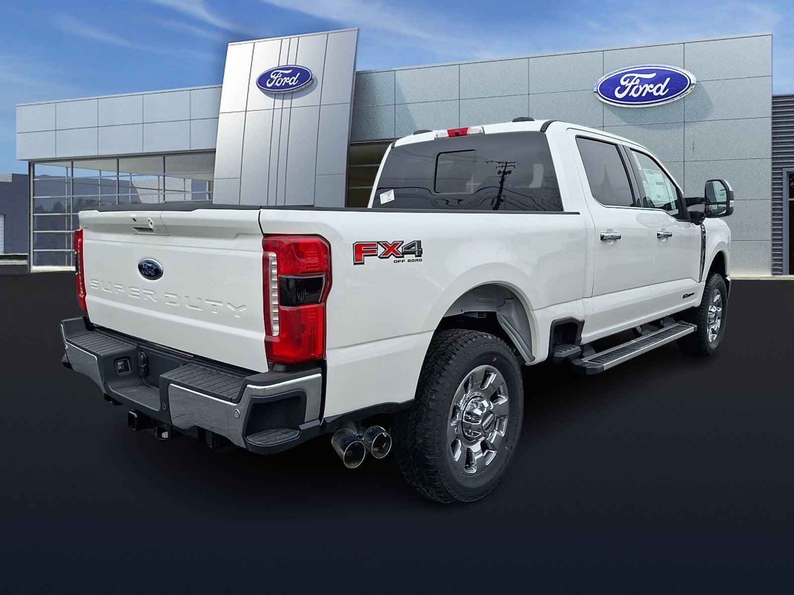 2026 Ford F-350 LARIAT