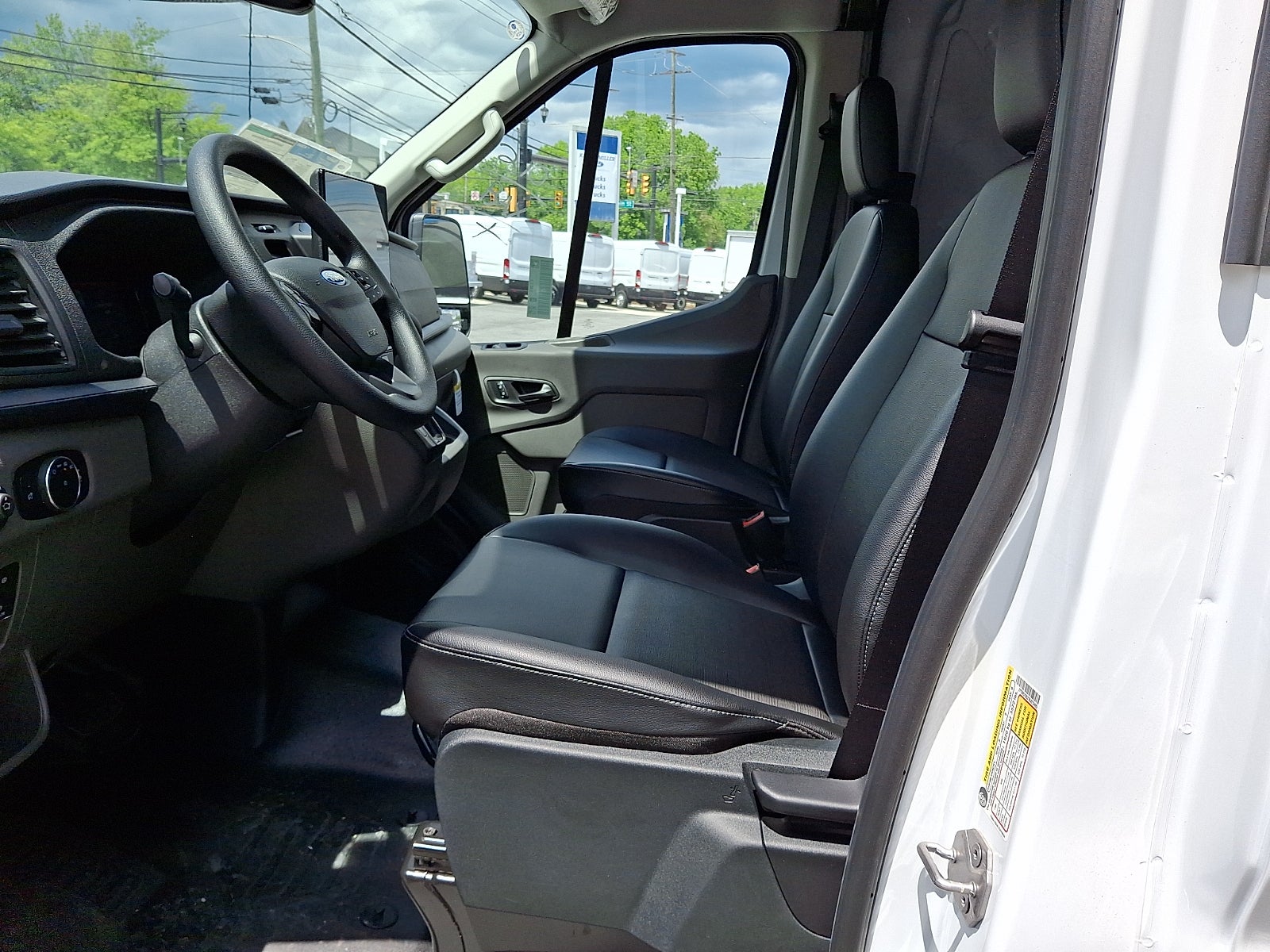 2026 Ford Transit-250 Base