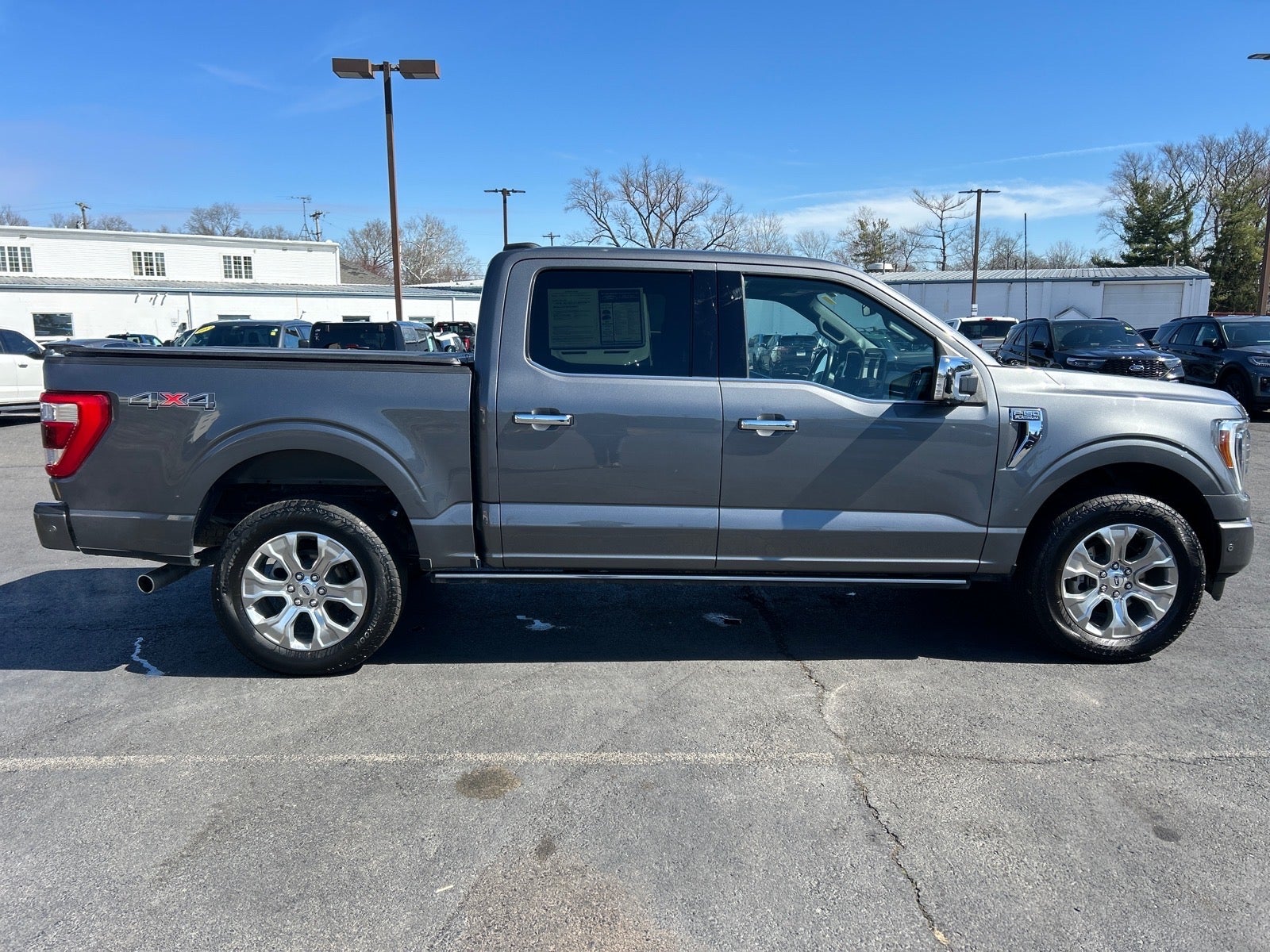 2023 Ford F-150 Platinum
