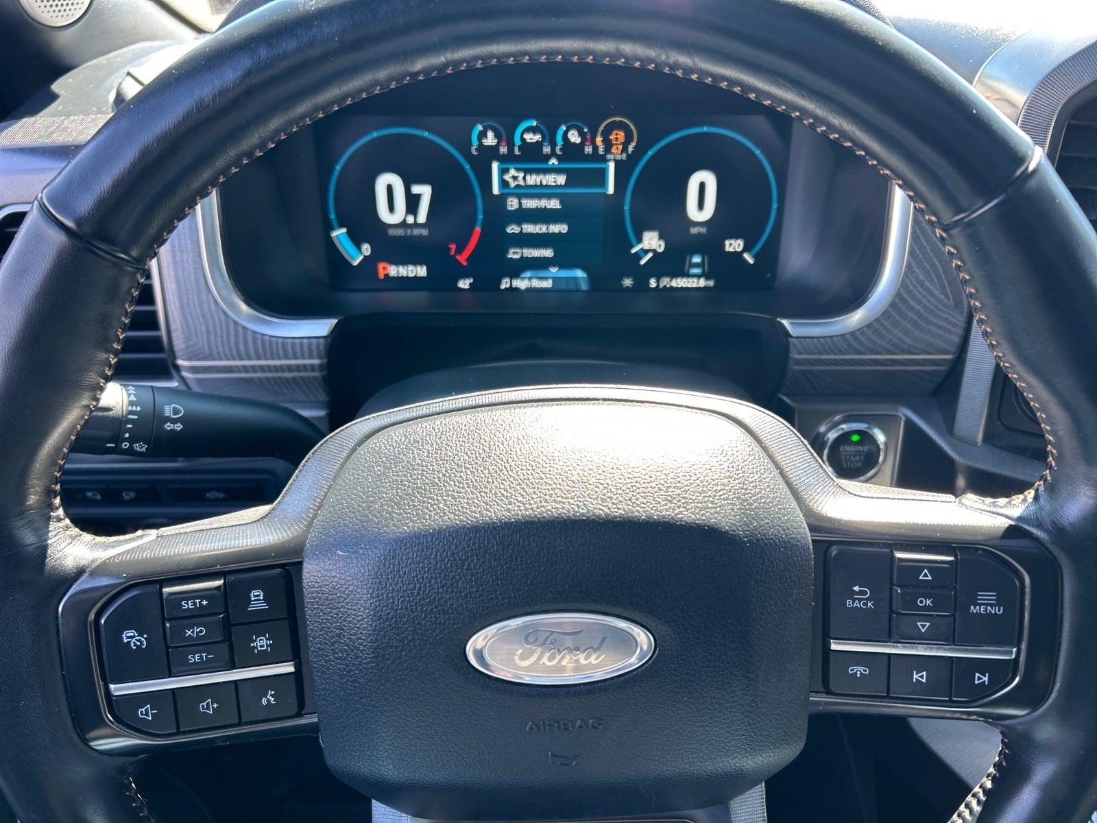 2023 Ford F-150 Platinum