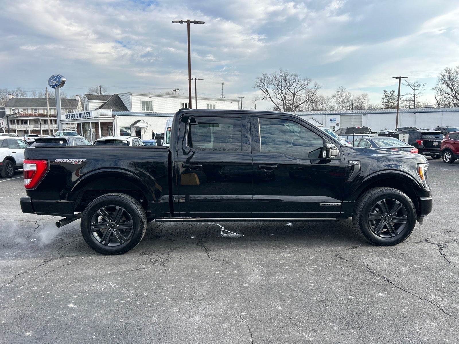 2023 Ford F-150 Lariat