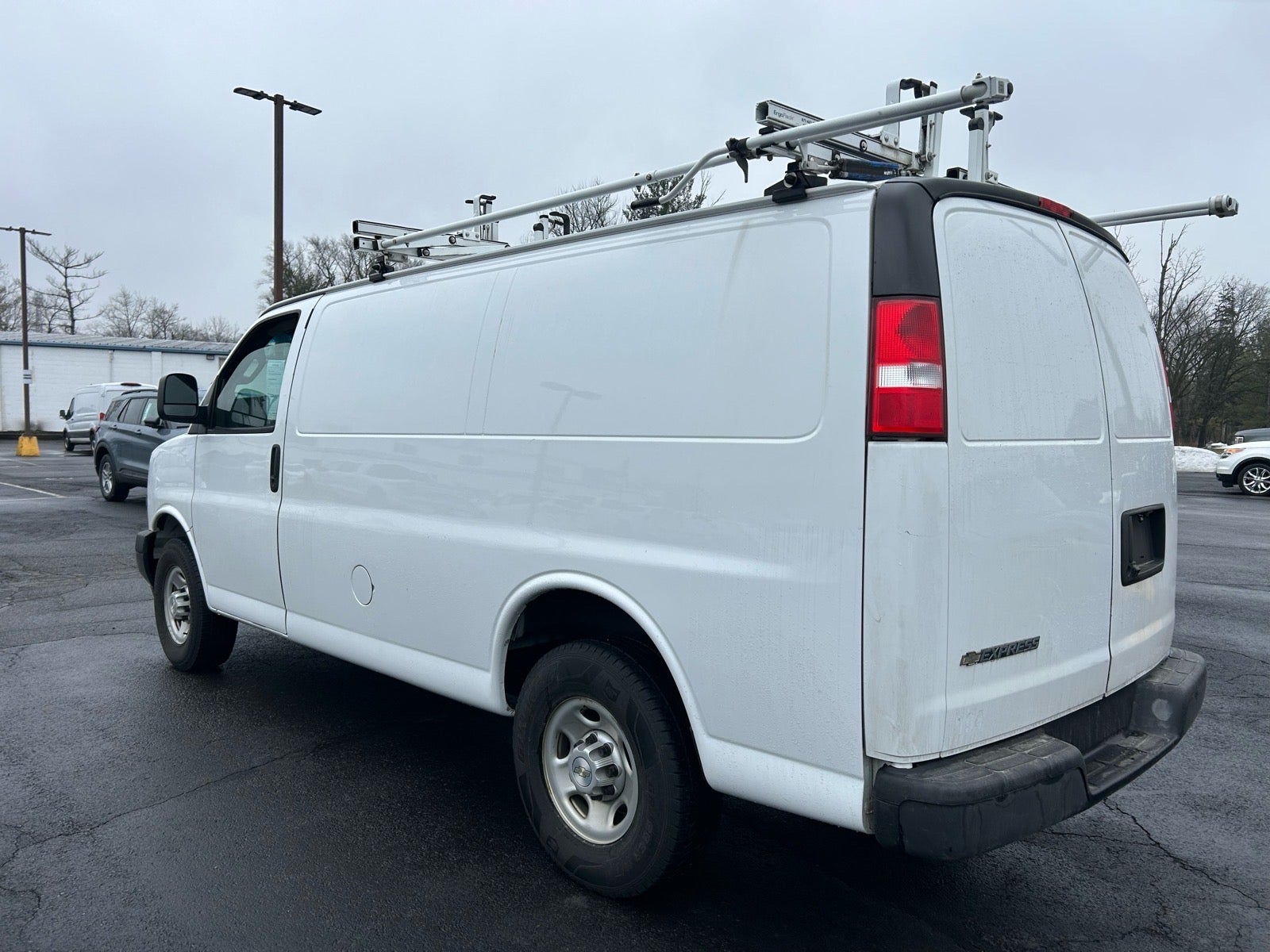 2021 Chevrolet Express 2500 Work Van Cargo