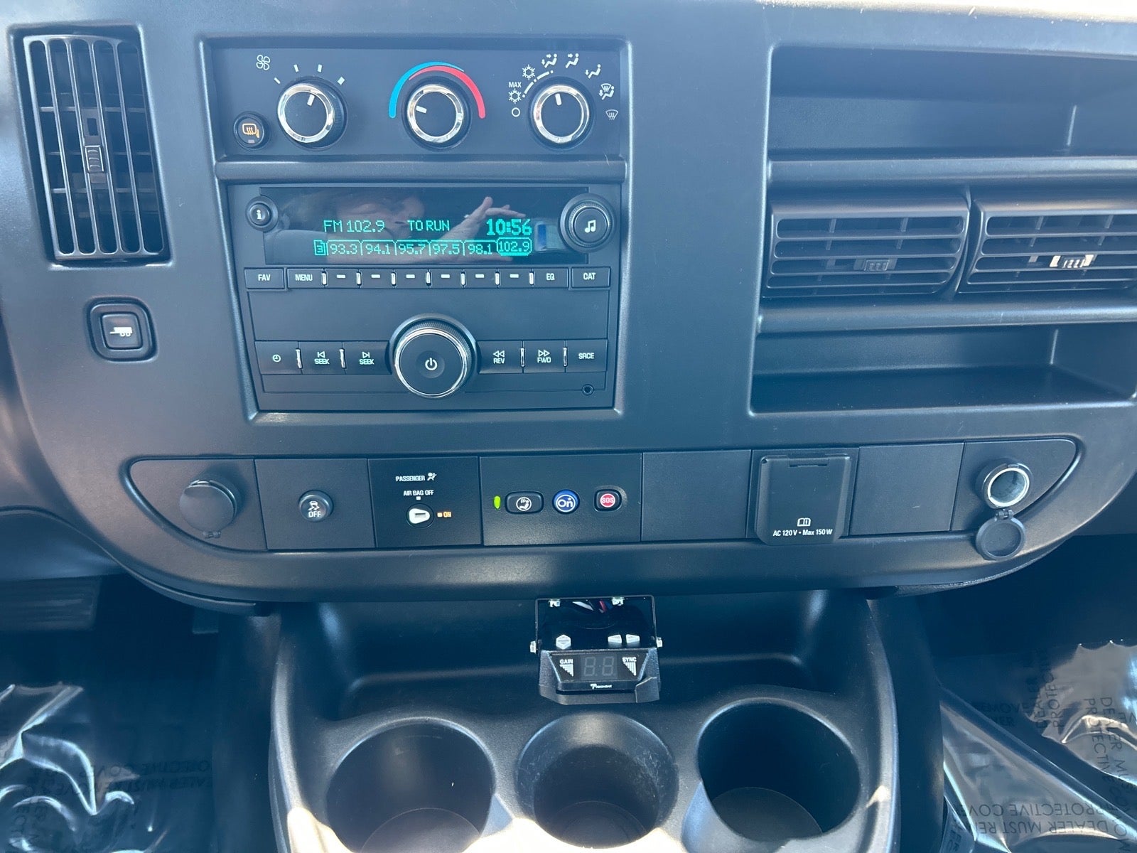 2022 Chevrolet Express 2500 Work Van Cargo