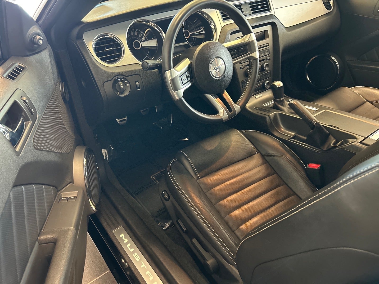 2014 Ford Mustang GT Premium