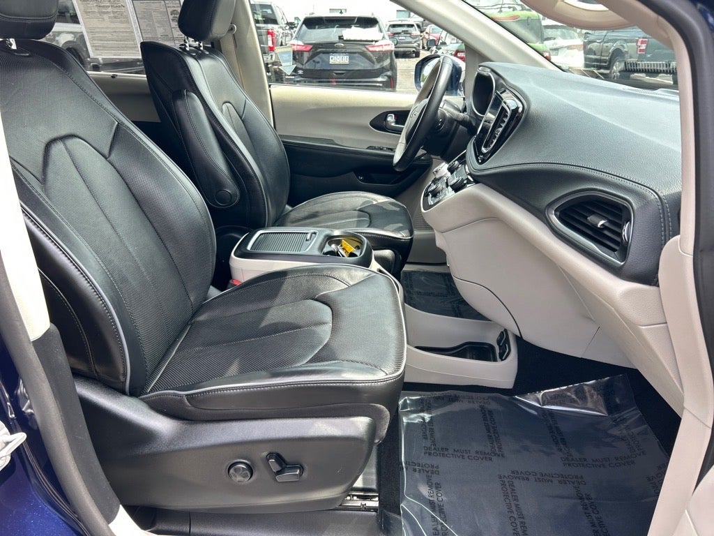 2020 Chrysler Pacifica Hybrid Limited
