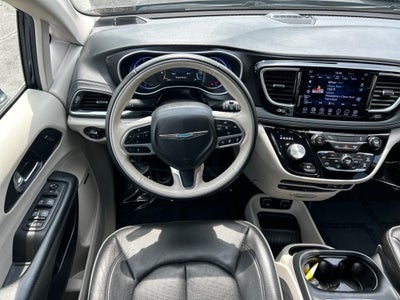 2020 Chrysler Pacifica Hybrid Limited