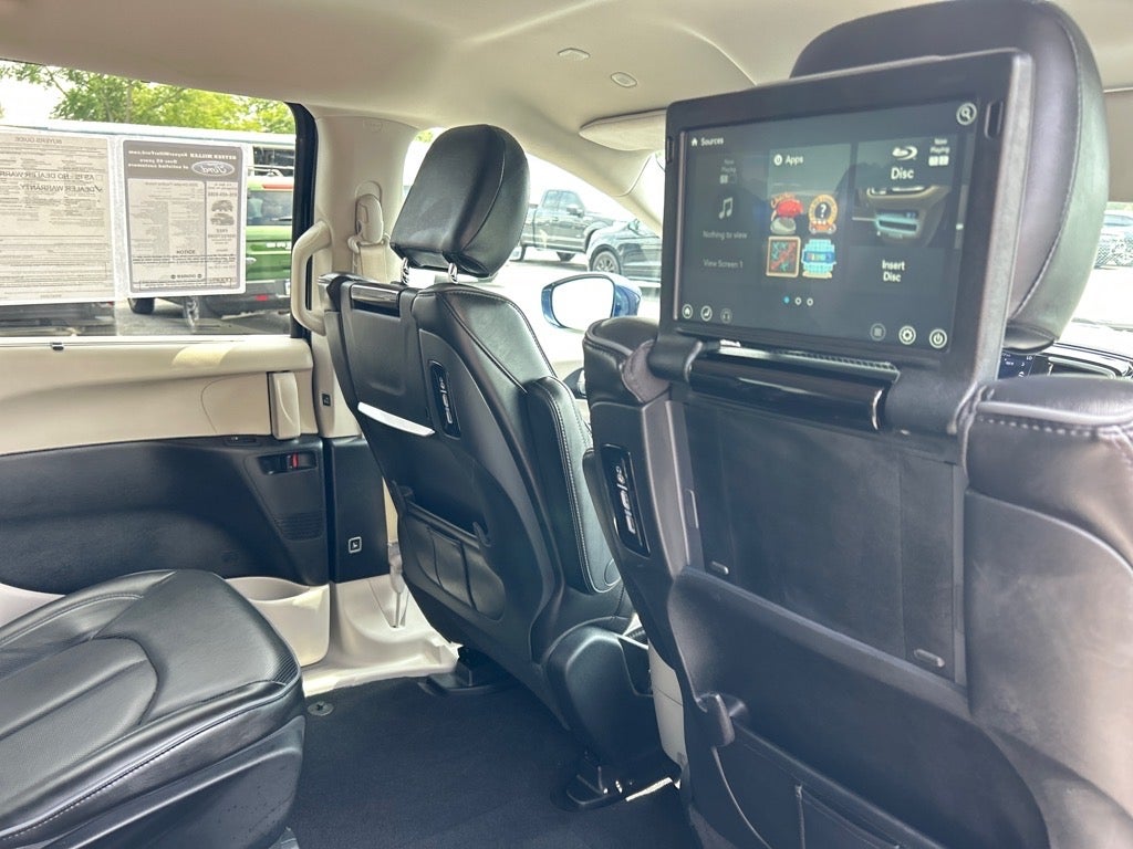 2020 Chrysler Pacifica Hybrid Limited