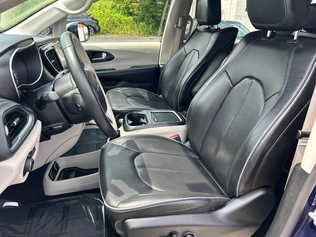 2020 Chrysler Pacifica Hybrid Limited
