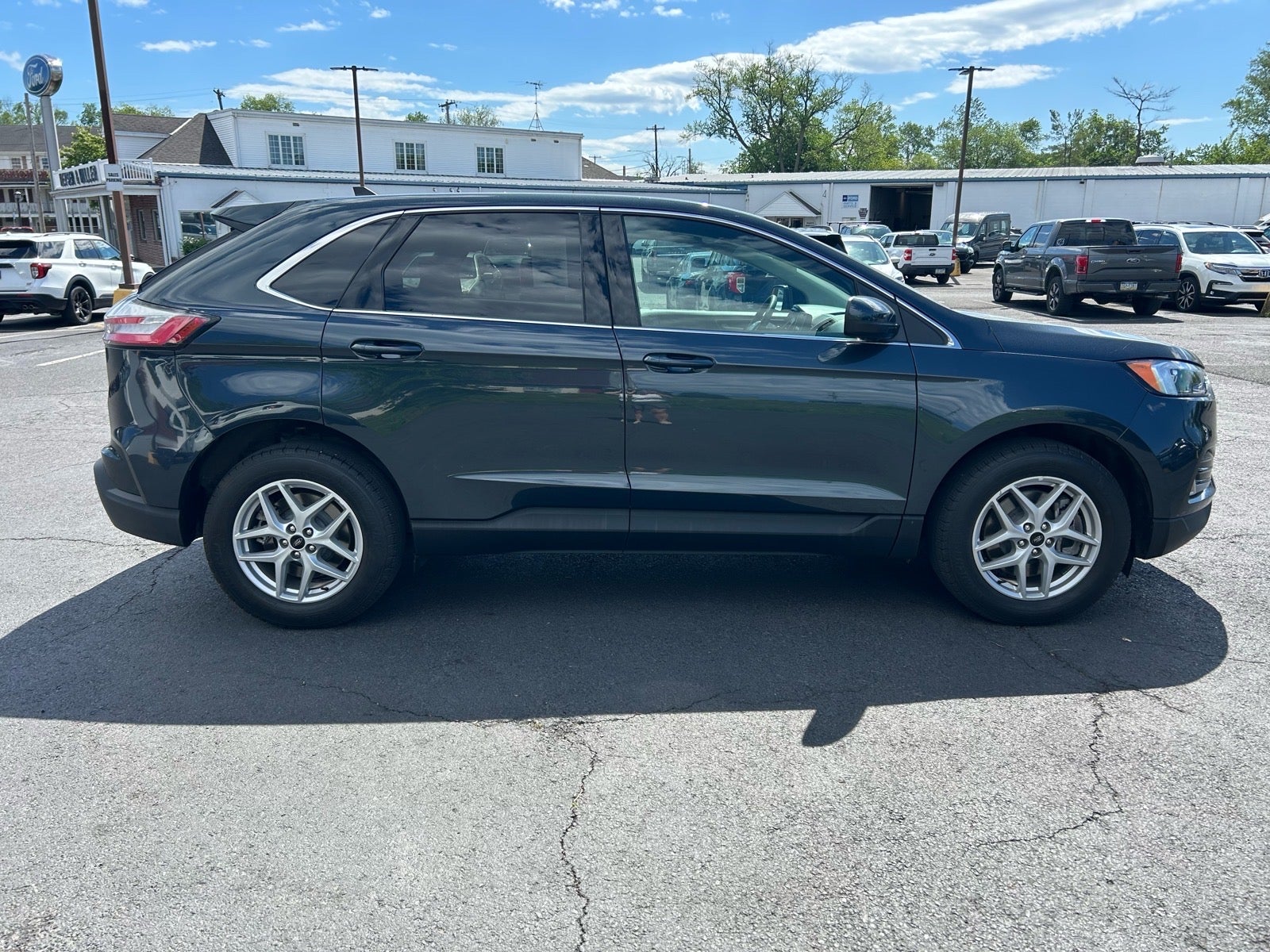 2023 Ford Edge SEL