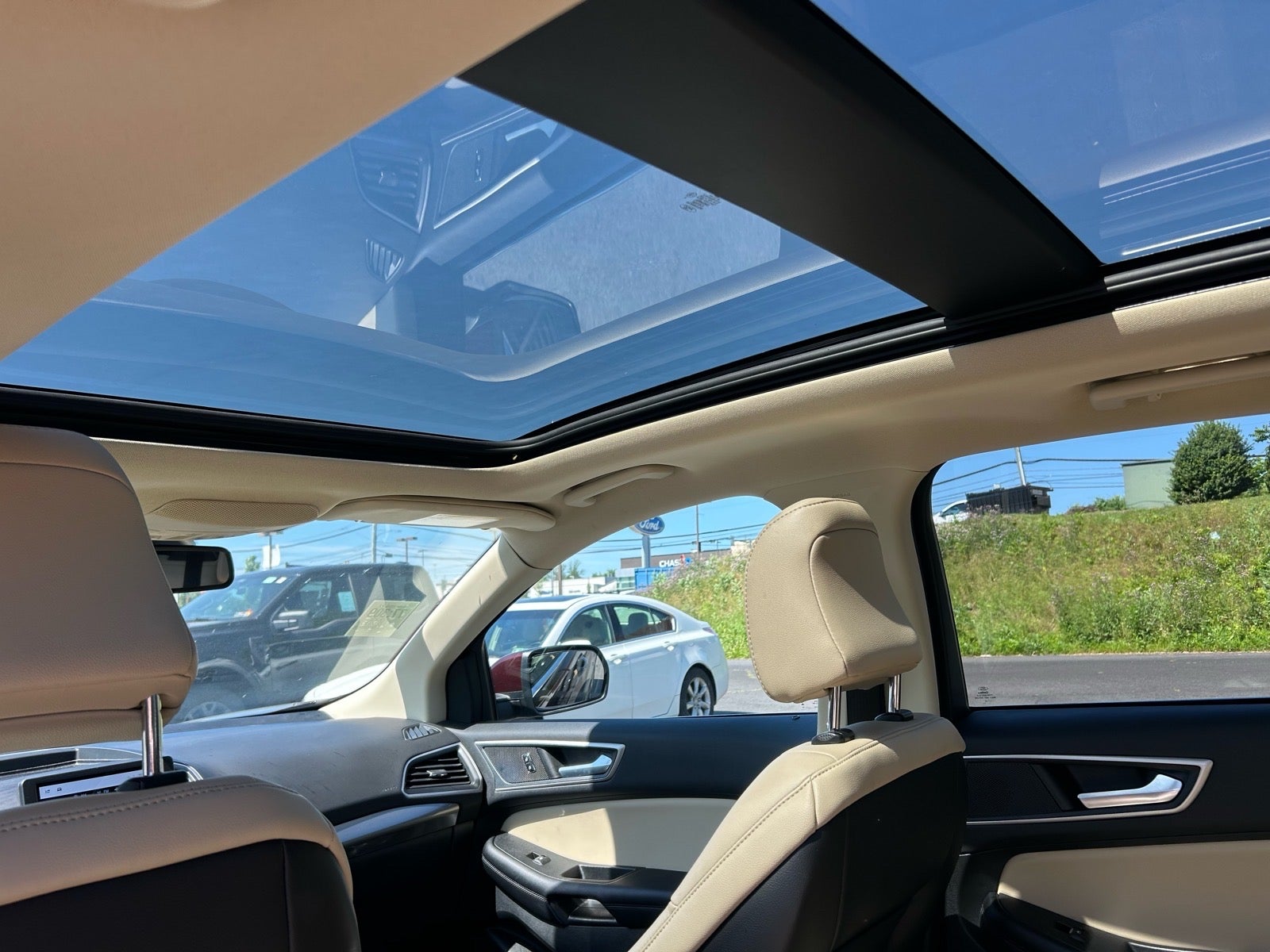 2023 Ford Edge SEL