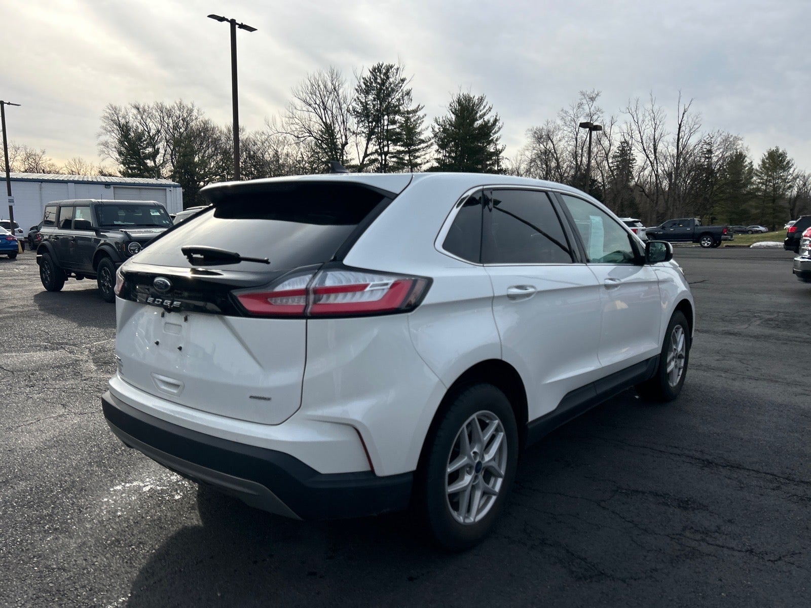 2022 Ford Edge SEL