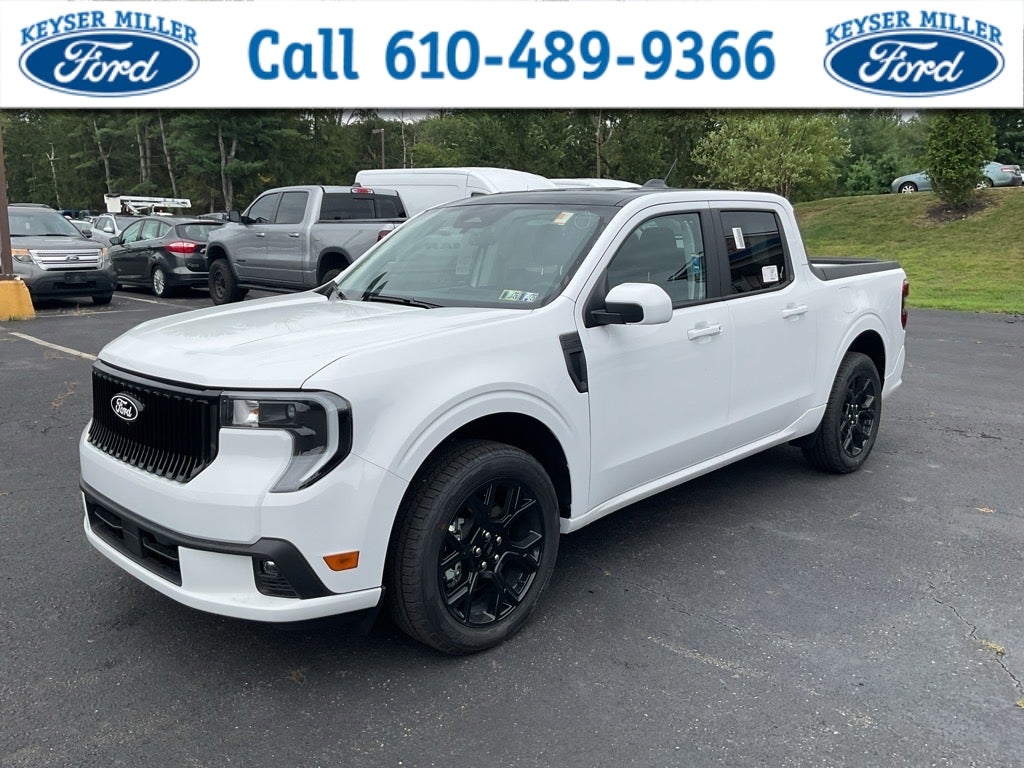 2025 Ford Maverick Lobo Standard