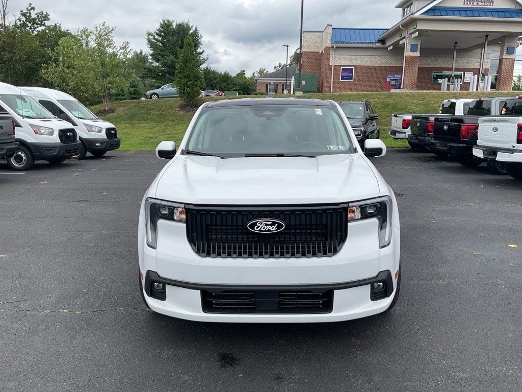 2025 Ford Maverick Lobo Standard