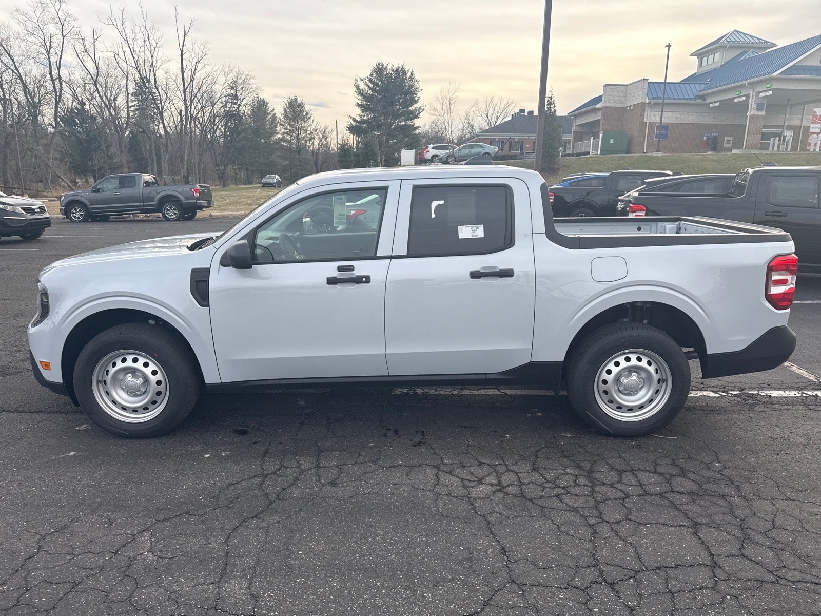 2026 Ford Maverick XL