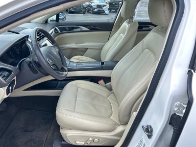 2013 Lincoln MKZ Base