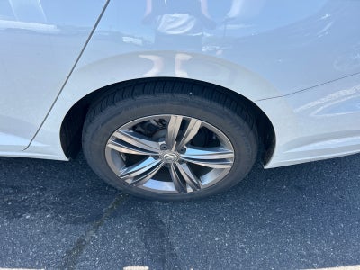 2019 Volkswagen Jetta R-Line