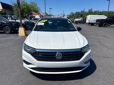 2019 Volkswagen Jetta R-Line