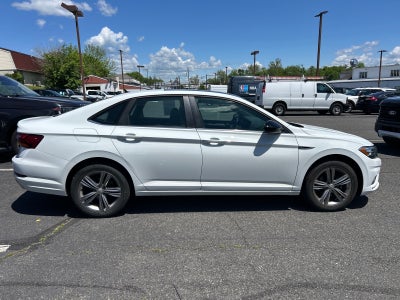 2019 Volkswagen Jetta R-Line