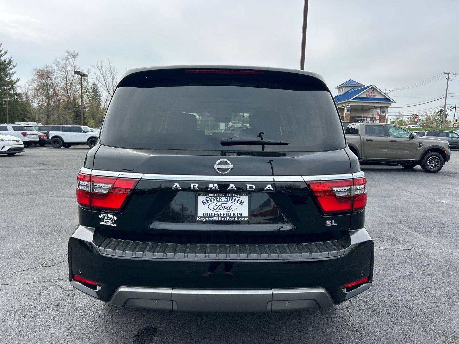 2022 Nissan Armada SL