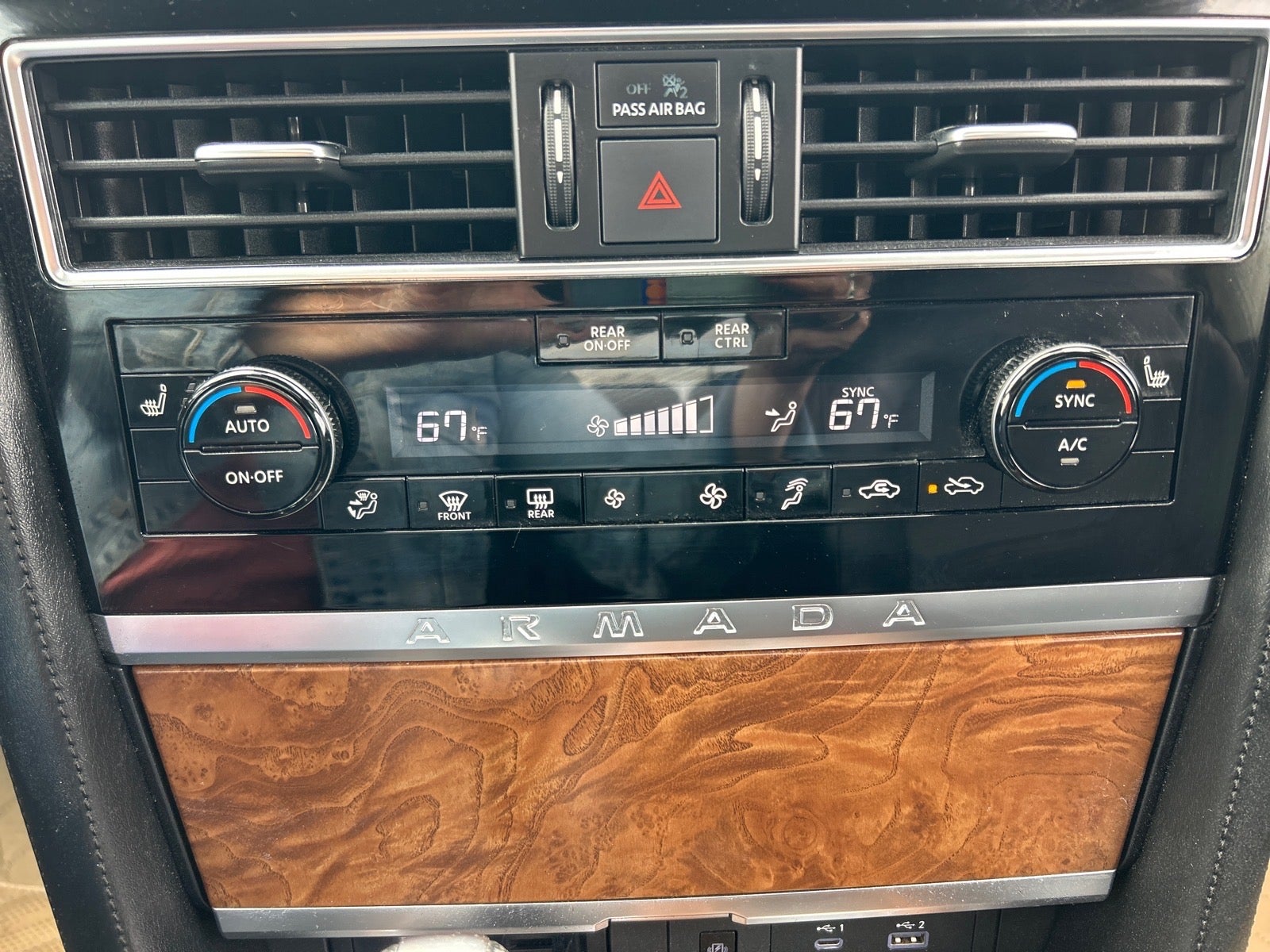 2022 Nissan Armada SL