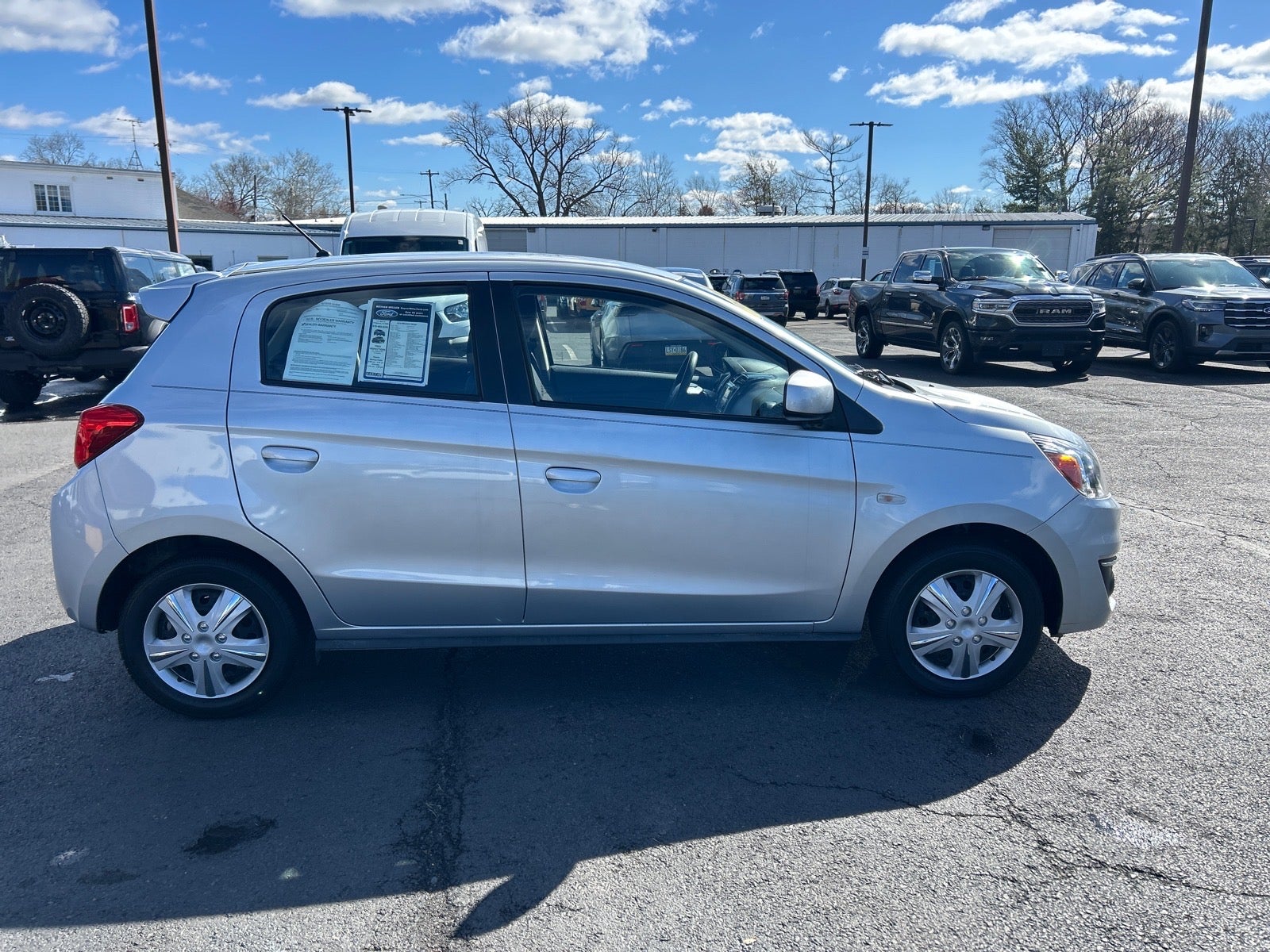 2018 Mitsubishi Mirage ES