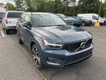 2022 Volvo XC40 R-Design